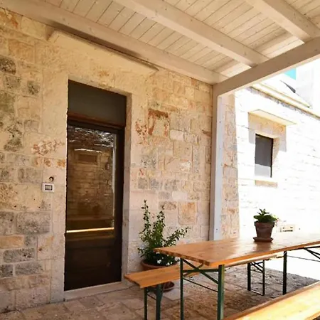 Borgo Miceli Couette-café 3*