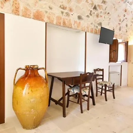 Borgo Miceli Da Giovanni Bed & Breakfast *