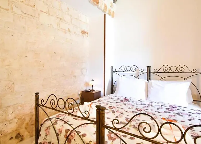 Borgo Miceli 3* לוקורוטונדו