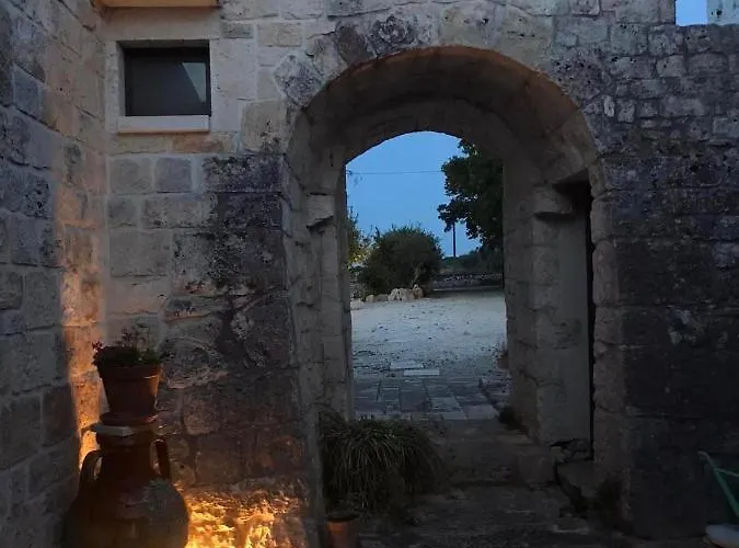 Borgo Miceli לינה וארוחת בוקר 3*