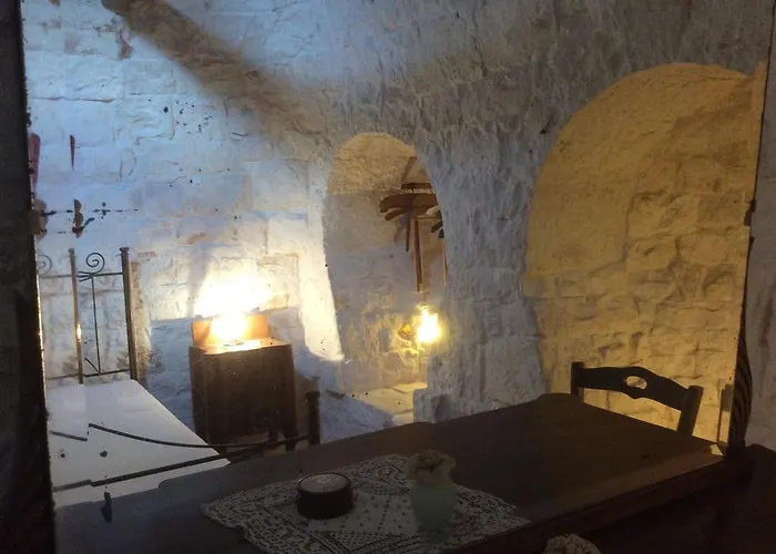 Borgo Miceli לינה וארוחת בוקר לוקורוטונדו