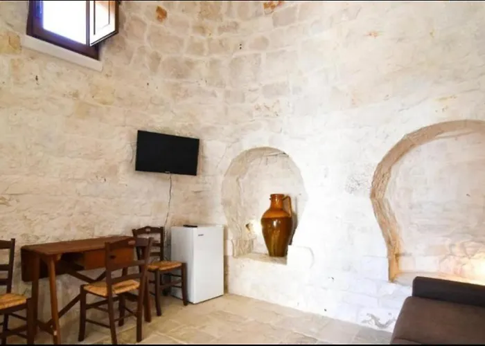 לינה וארוחת בוקר Borgo Miceli לוקורוטונדו